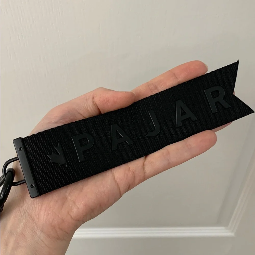 Pajar Black Multi-Purpose Carabiner Holder